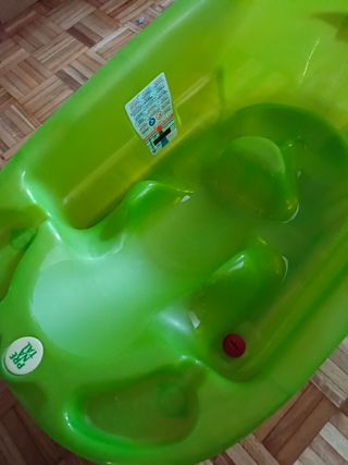 Patas y bañera bebe
