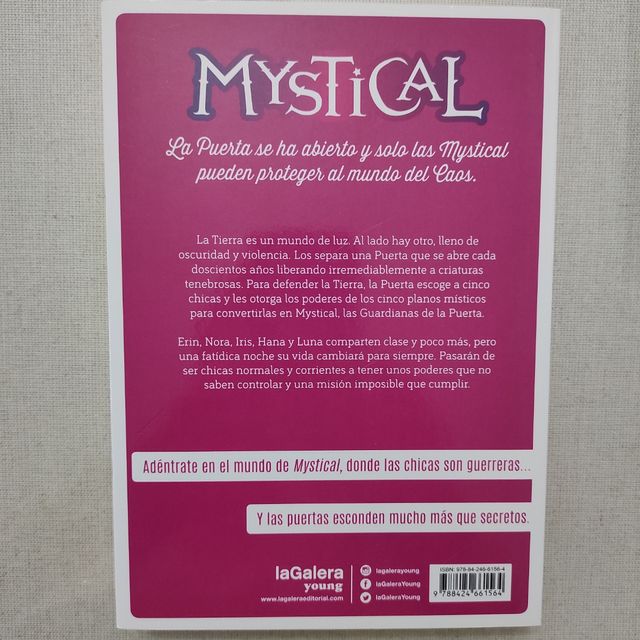 Mystical 01 - El despertar de la magia