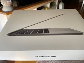 Apple MacBook Pro 2017 13" Bateria nueva