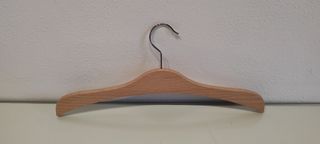 Percha de madera 