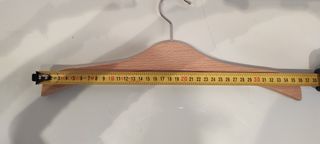 Percha de madera 