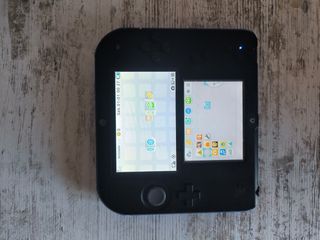 Nintendo 2 DS