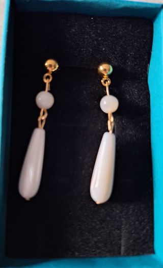 Pendiente de Nacar,Tlf 636 83 64 54