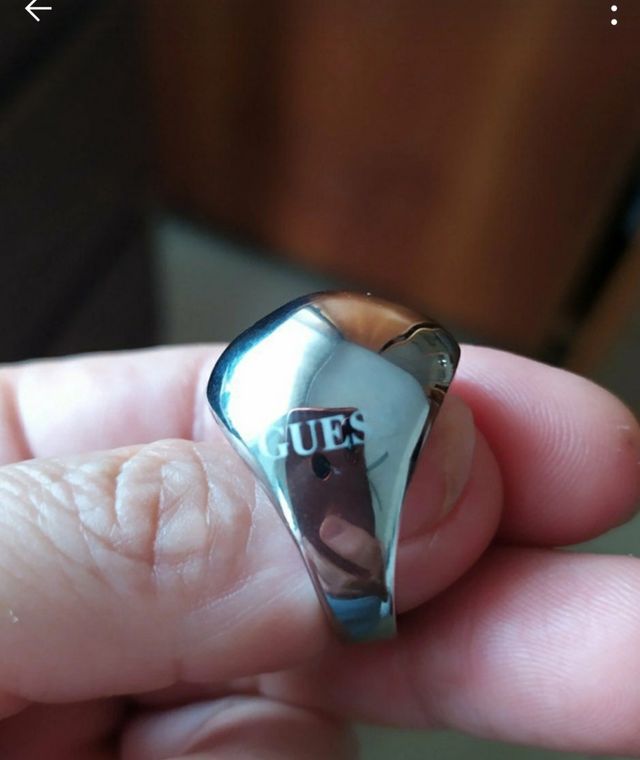 Anello Guess