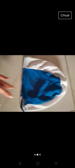 Cuffia per la piscina