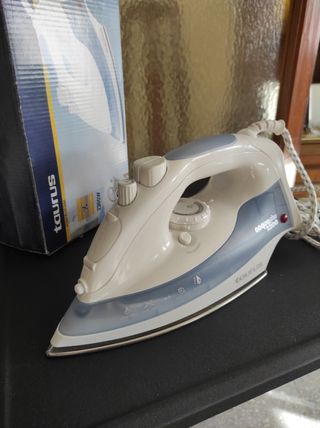 Plancha Acqua plus 2200w