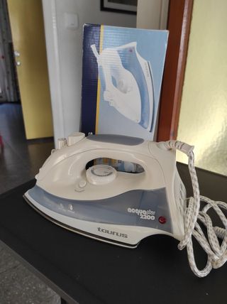 Plancha Acqua plus 2200w