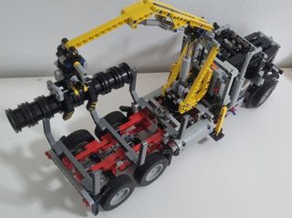 LEGO TECHNIC 9397 Trasportatore di tronchi