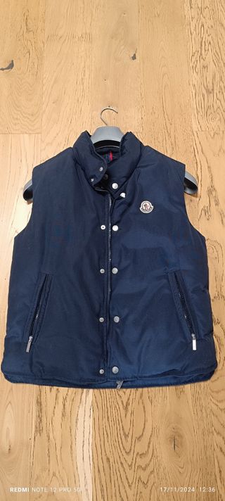 Smanicato moncler