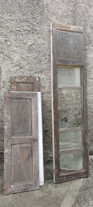 Puertas de madera antigua