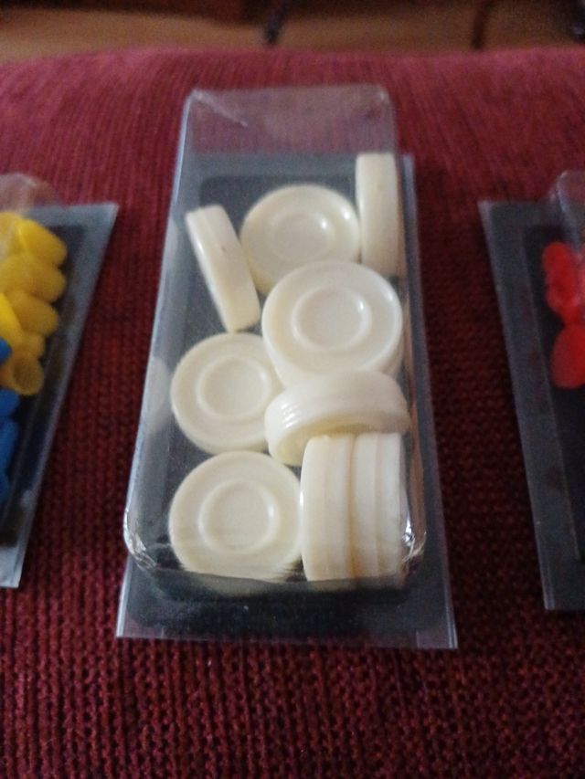 Piezas recambio juegos reunidos