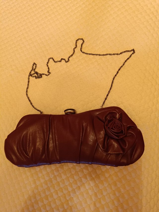 Cluth,vintage color burdeos