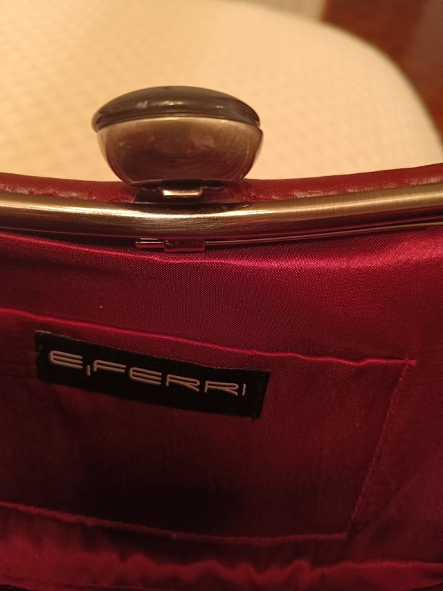 Cluth,vintage color burdeos