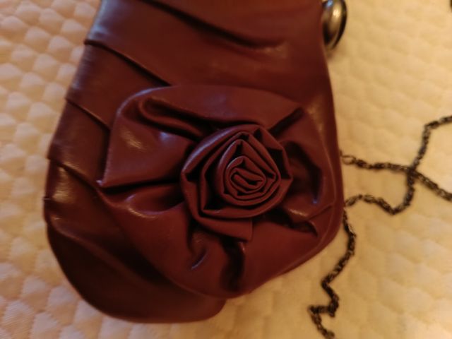 Cluth,vintage color burdeos