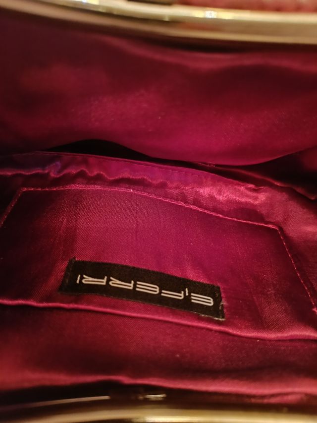 Cluth,vintage color burdeos