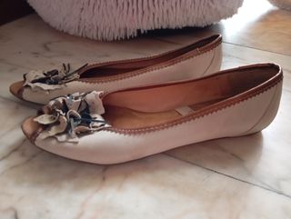 Bailarinas con flores de tela