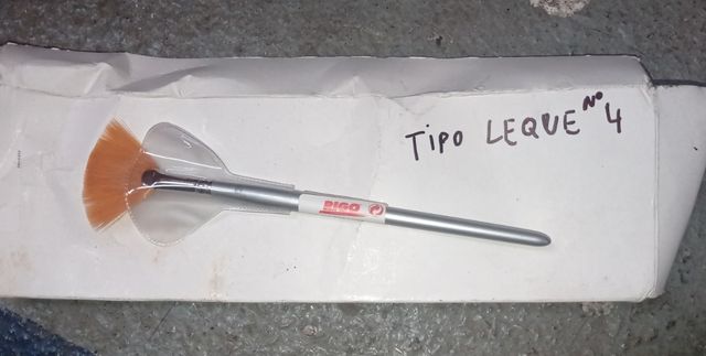 Pincel artístico para cuadros y pinturas