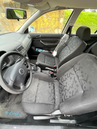 Volkswagen Golf 1998