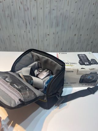¡Cámara Canon EOS 1300D! En perfecto estado 📸✨
