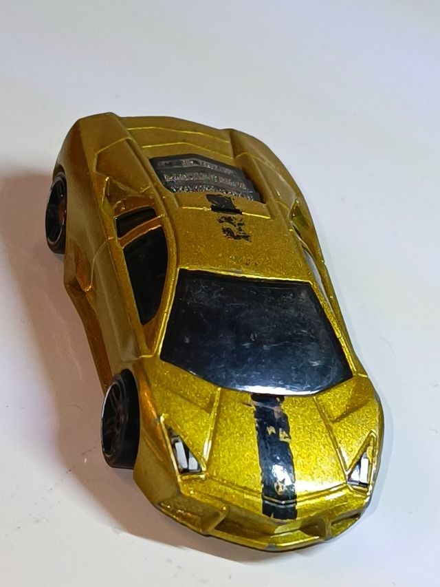LAMBORGHINI REVENTÓN 1/64 HOTWHEELS