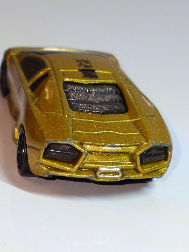 LAMBORGHINI REVENTÓN 1/64 HOTWHEELS