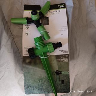 IRRIGATORE PER GIARDINO 