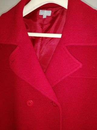 Traje de falda y chaqueta