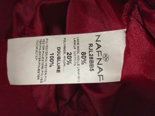 Traje de falda y chaqueta