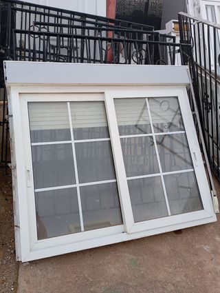 Ventana PVC156x137 climalit 