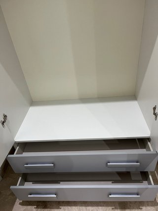 Armario y cabecero para dormitorio