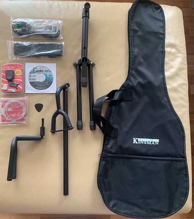 Guitarra eléctrica Encore 3/4 con accesorios
