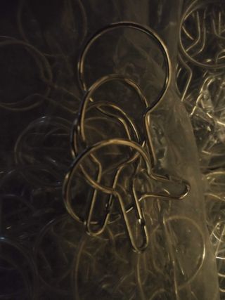 Mosquetões redondos metálicos