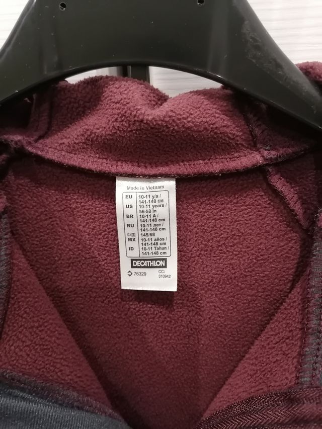 Chaqueta impermeable Quechua talla 10-11