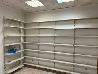 Estanterias metal y cristal