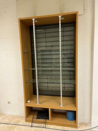 Estanterias metal y cristal