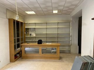 Estanterias metal y cristal