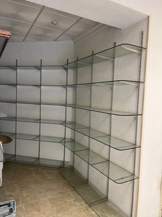 Estanterias metal y cristal