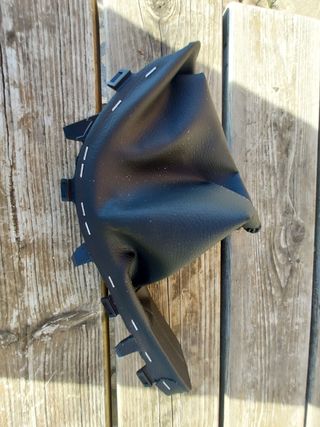 Funda freno de mano Octavia 2015