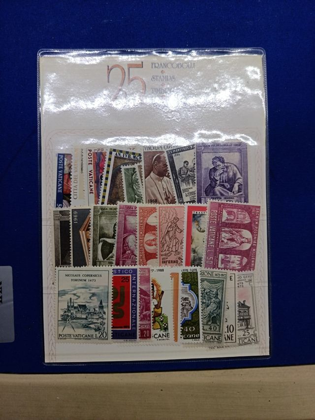 Francobolli nuovi città del Vaticano