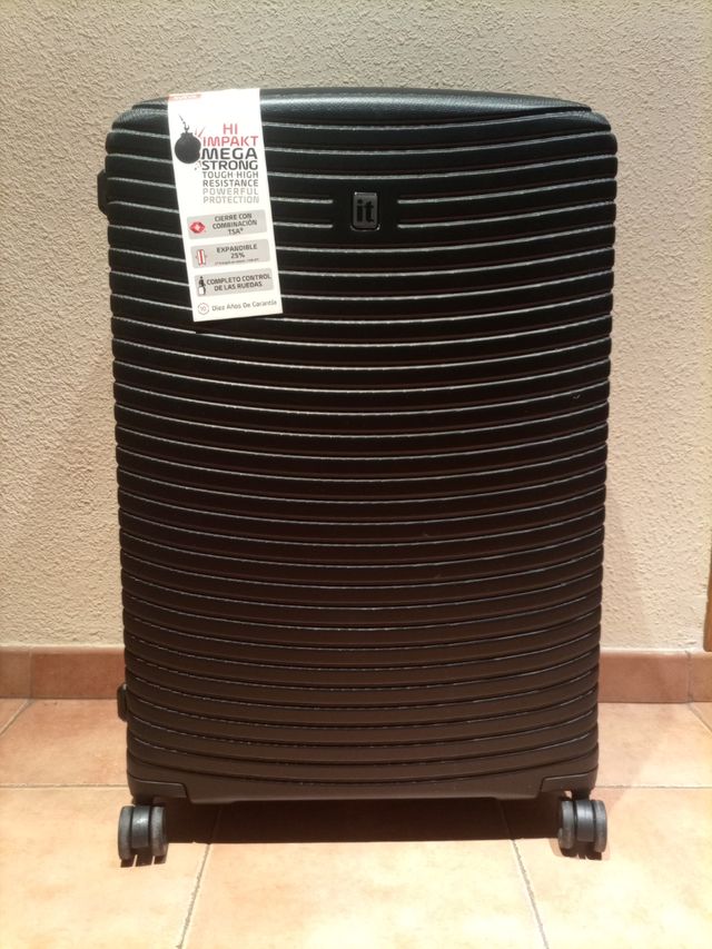 Maleta grande 159 L.