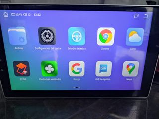 Pantalla multimedia con GPS y 4 G