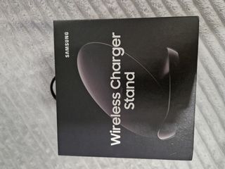 Wireless charging stand