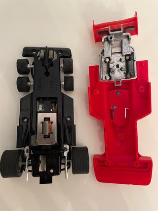 SCALEXTRIC TYRRELL P34  ROJO OSCURO COMO ESTRENA