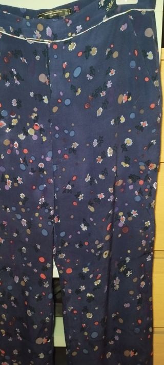 Pantalón ancho zara