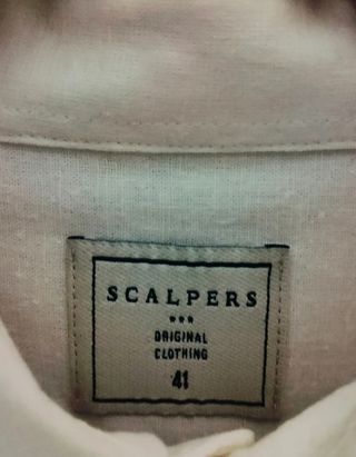 Camisa polera Scalpers