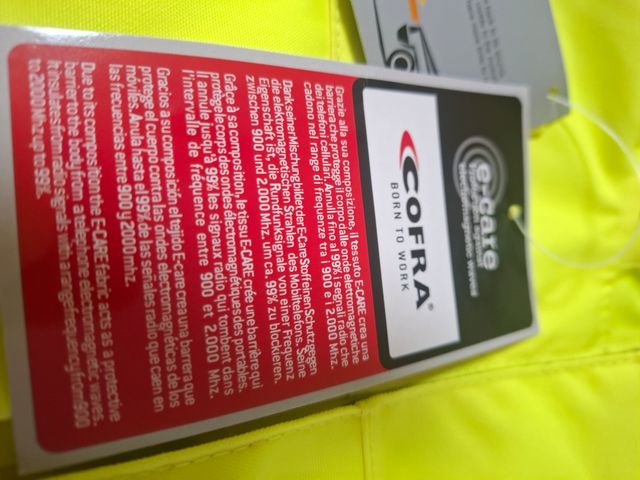 Chaqueta y chaqueton para frio y lluvian cofra V24