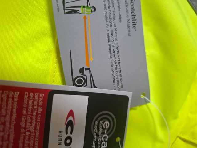 Chaqueta y chaqueton para frio y lluvian cofra V24