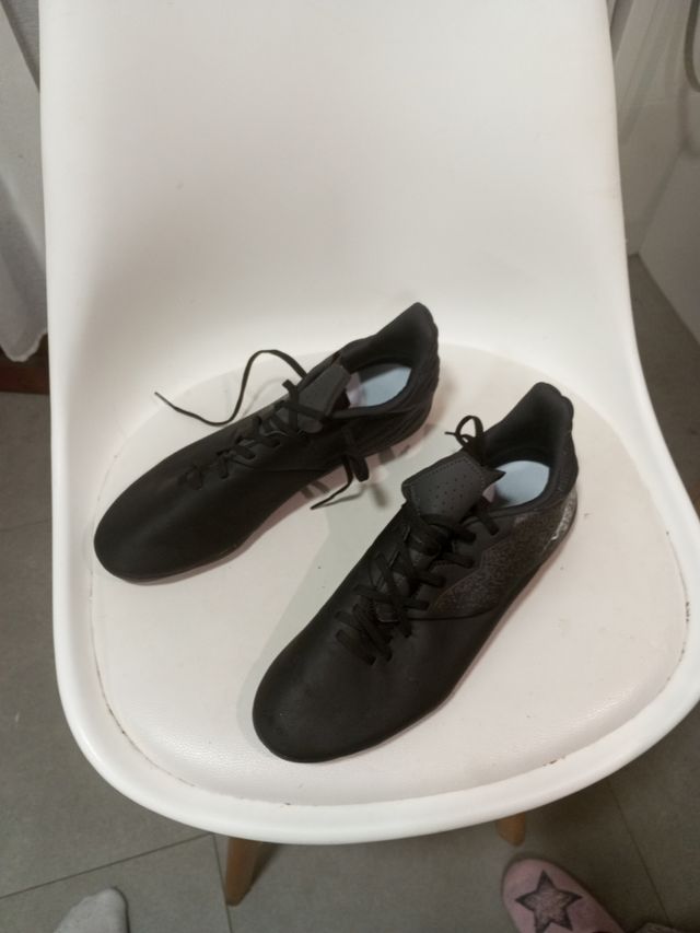 Botas de fútbol