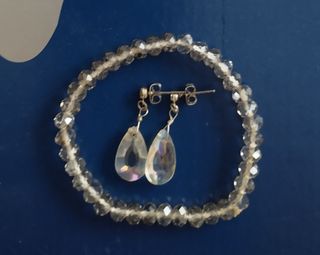 Pendientes y pulsera