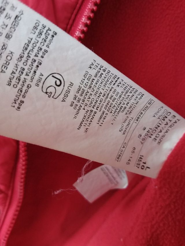 Abrigo niña acolchado Benetton rojo talla 10